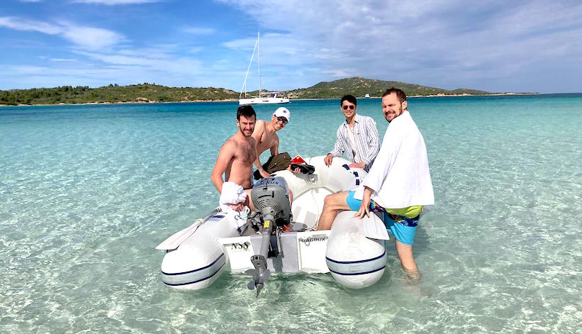 spedizione sulla spiaggia piccola tahiti