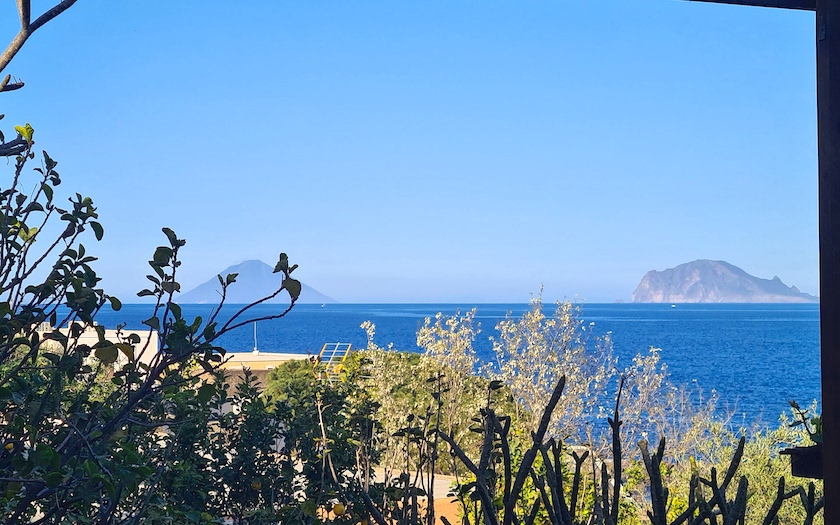 Point de vue sur Stromboli depuis Lipari