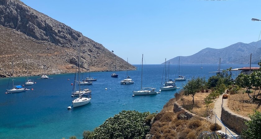 Vue sur la baie de Palionisos